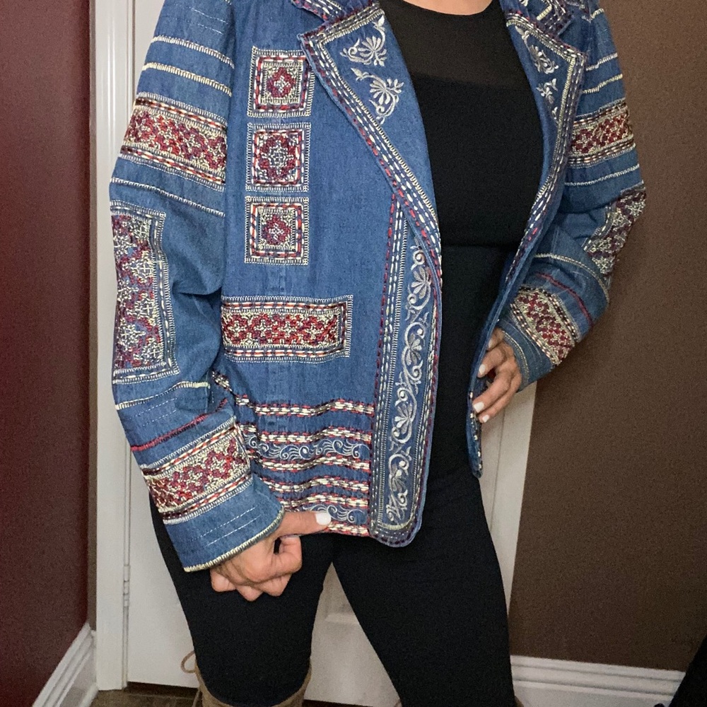 Cold water Creek embroidered denim jacket XLP
